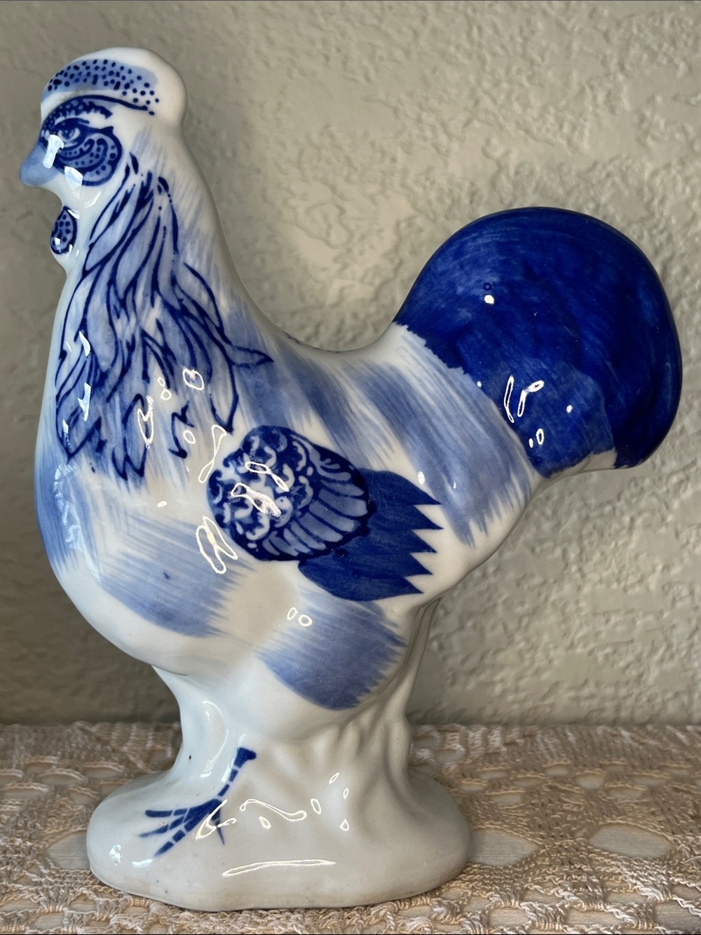 Vintage Chinoiserie Style Blue & White Rooster Figurine Ceramic Farmhouse Decor